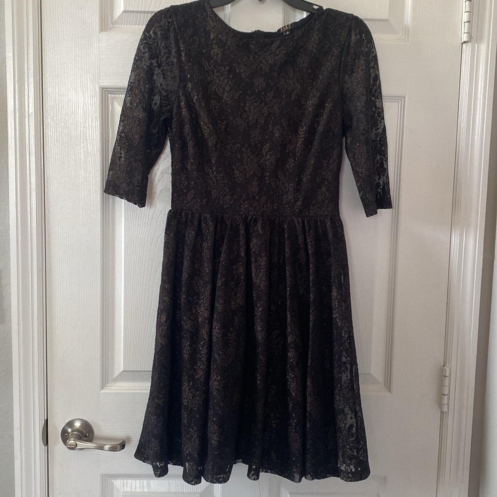 Alex Marie LACE Women’s Dress Black Gold Size Small